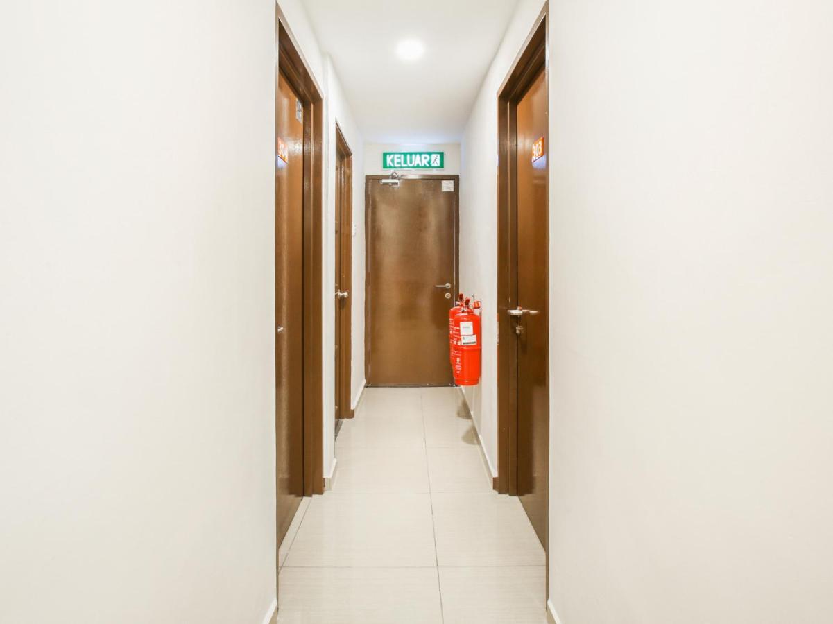 Dyaya Hotel Малакка Экстерьер фото