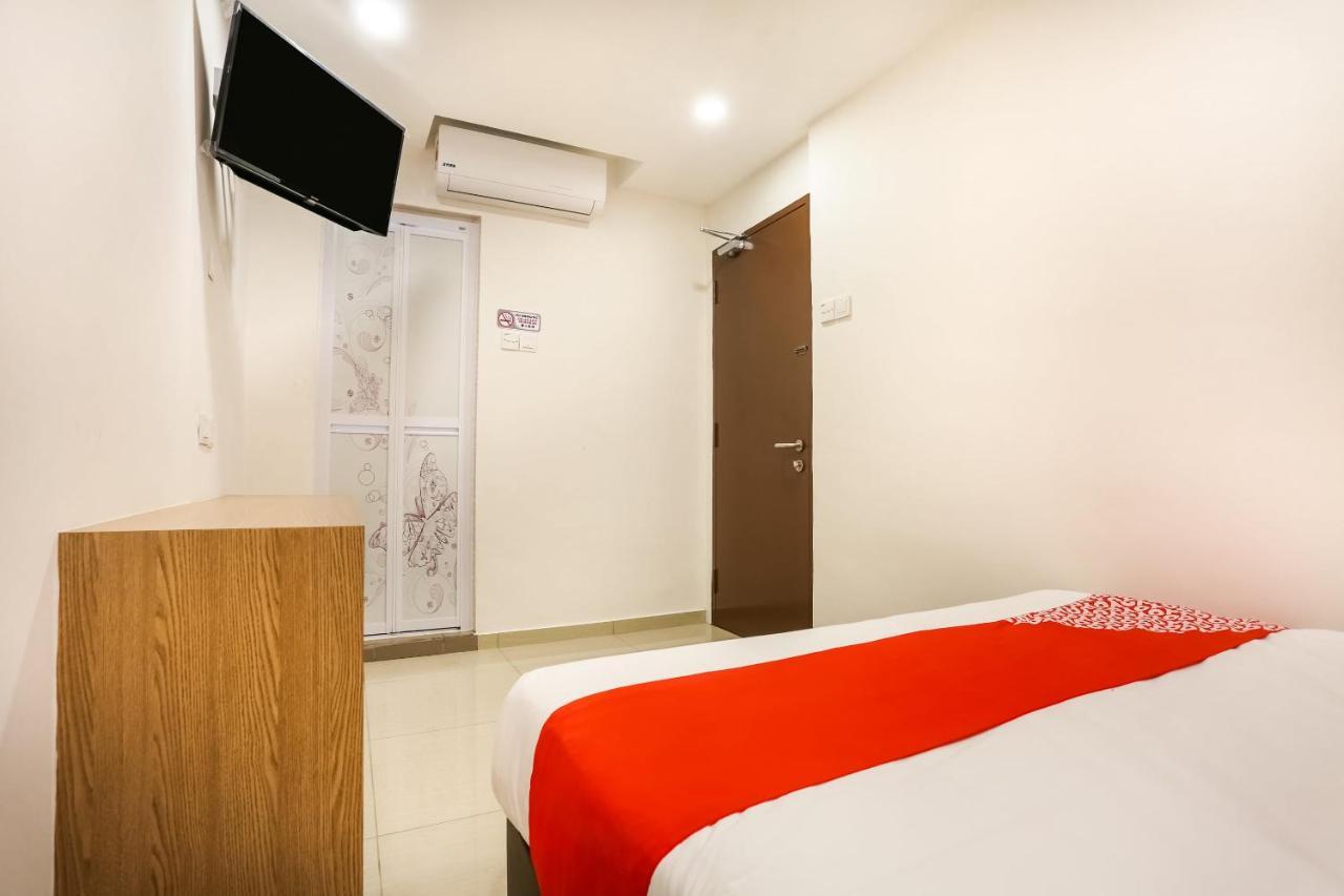 Dyaya Hotel Малакка Экстерьер фото